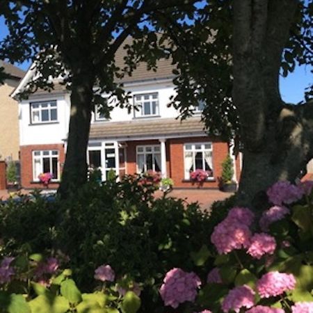 Westwinds Guestlodge Galway Eksteriør billede
