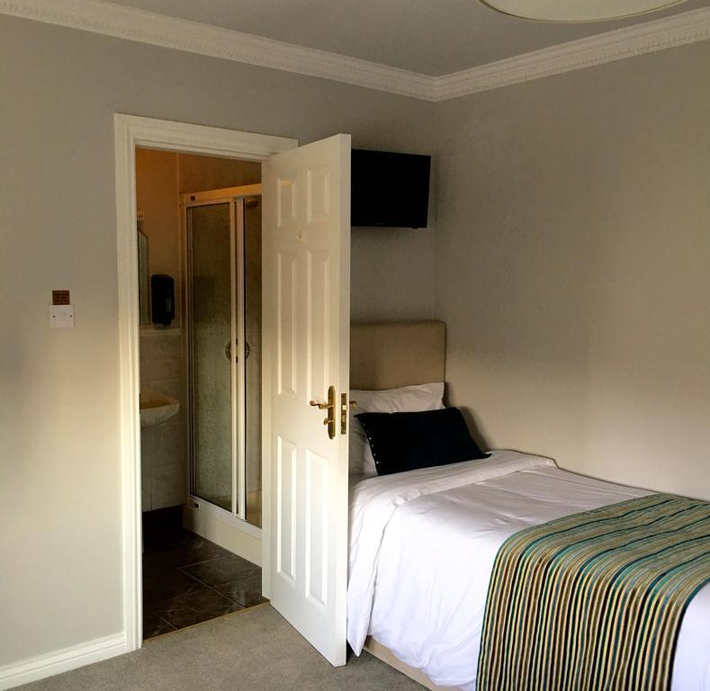 Westwinds Guestlodge Galway Eksteriør billede