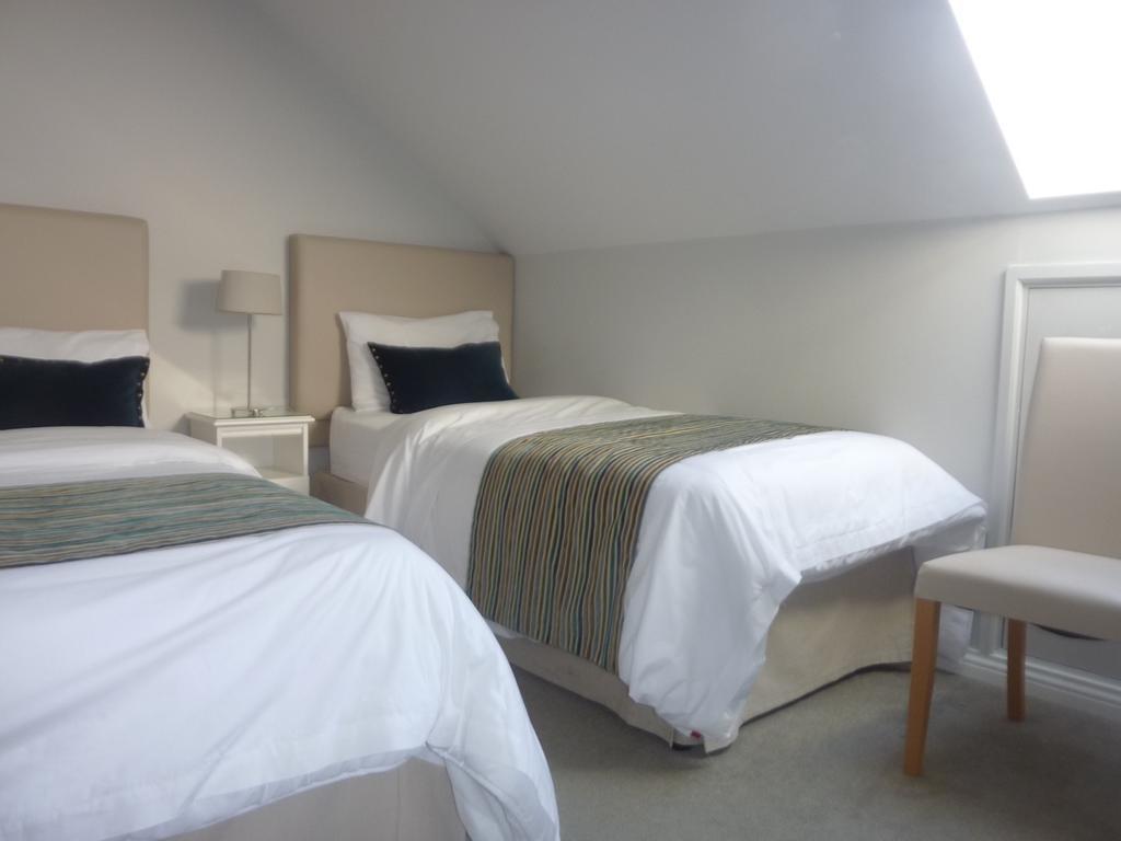 Westwinds Guestlodge Galway Eksteriør billede