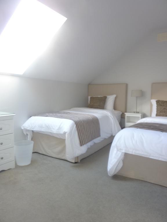Westwinds Guestlodge Galway Eksteriør billede